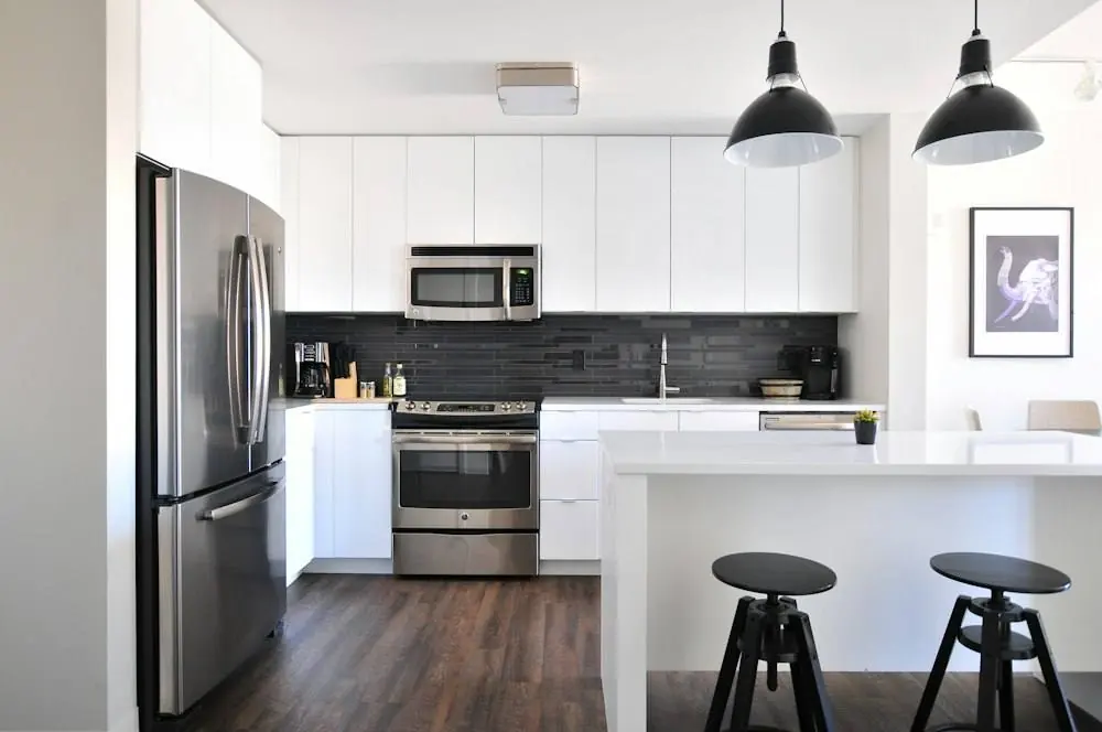 Kitchen White Cabinets
